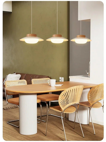 Suspension Nordique 3 Lumières Design Élégant