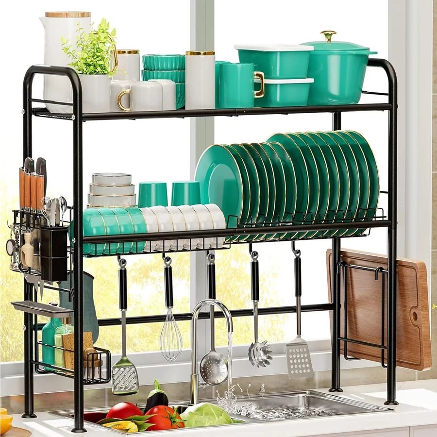 Égouttoir à vaisselle sur l'évier,