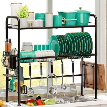 Égouttoir à vaisselle sur l'évier,